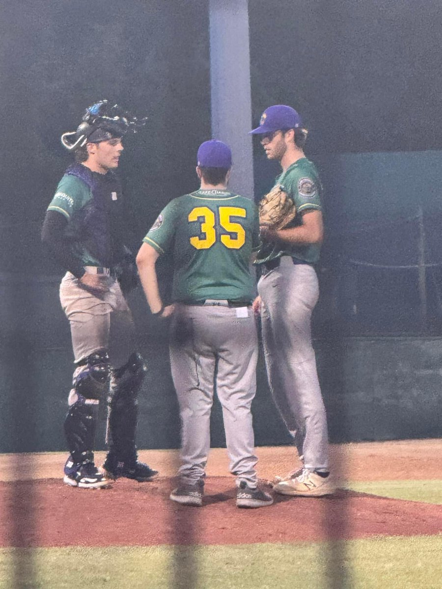 First game in team history. ✅

Filling in on the Coaching Staff while our Pitching Coach is with LSUE on their playoff run, as well as continuing with my Marketing and Communications Manager role! 🐊⚾️

#geauxgators