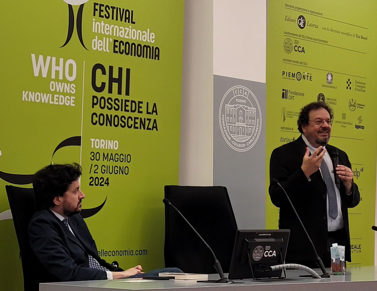 CollegioCA's tweet photo. La terza giornata del #FIe24 si conclude con l'incontro "L’architetto e l’oracolo: l’ecosistema digitale e la sfida dell’IA" con @roncaglia, @rigatells
Vi aspettiamo domani per l'ultima giornata del @festinteconomia! https://t.co/X9egawWNhP