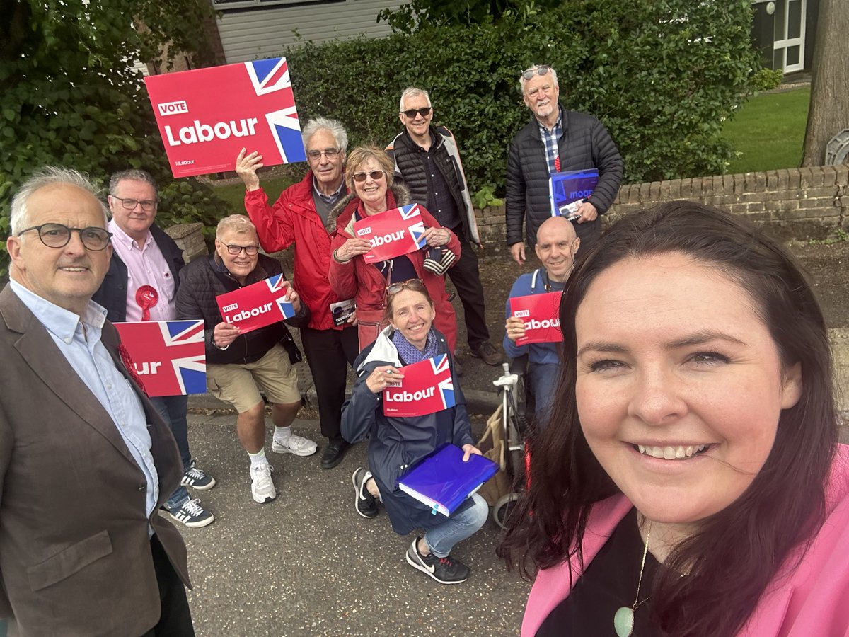 claire_tigher's tweet photo. Brilliant to speak to voters in Ashford today about what changes they want to see across Spelthorne. Ken said he can’t wait to vote Labour on 4 July🗳️🌹

👉Still time to register to vote (and even register for postal vote!) https://t.co/osIkaNMwys #VoteLabour https://t.co/xMmOhIFurh
