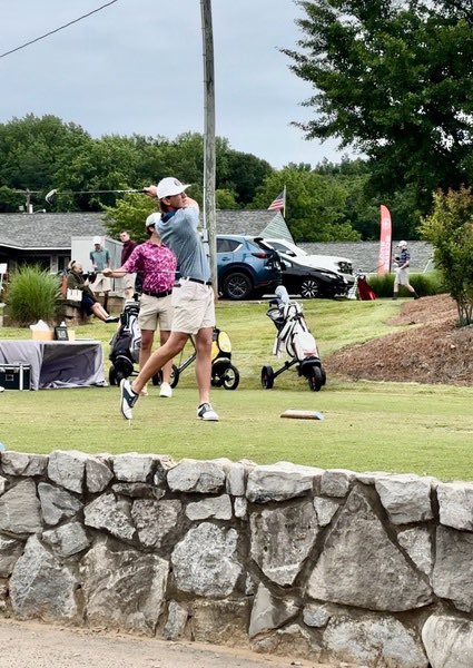 Springfield Yellow Jacket Golf tweet media