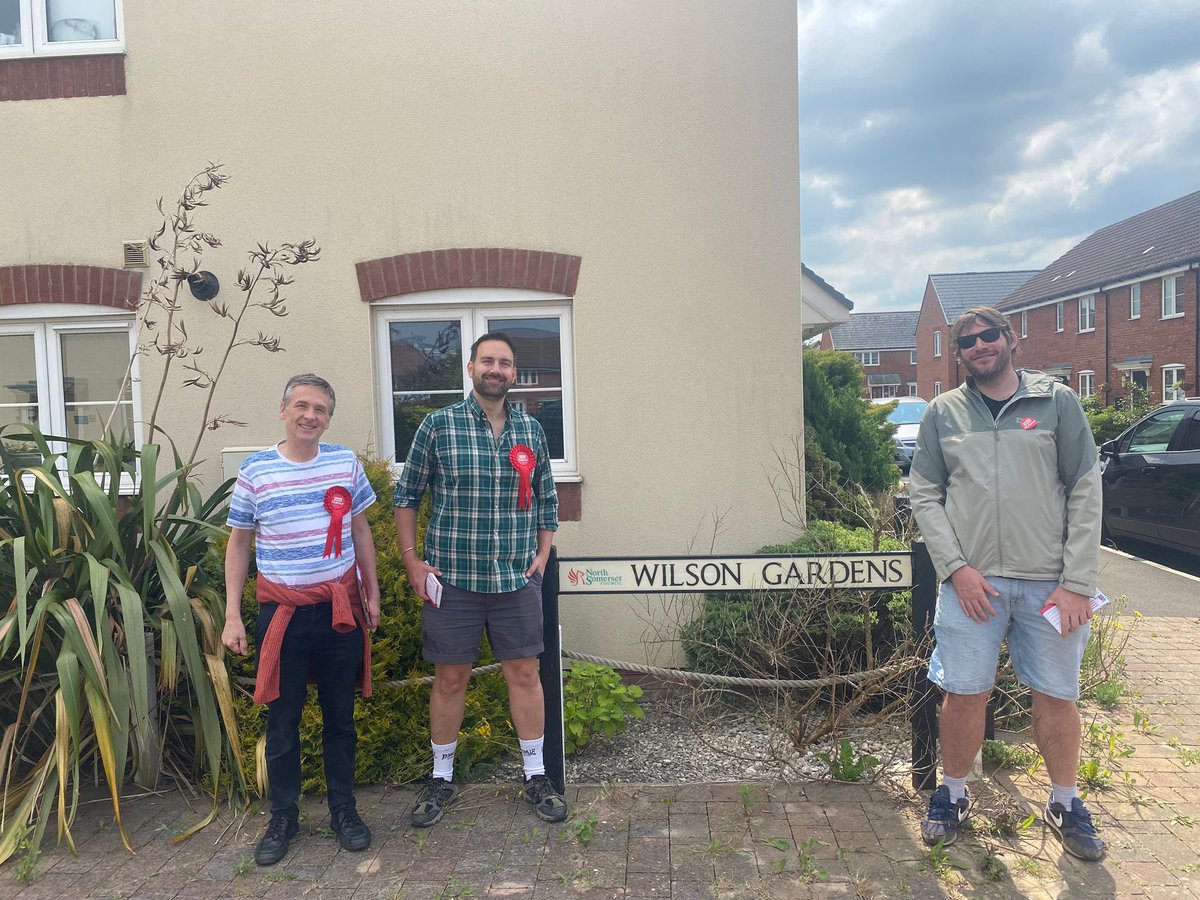 Great to be out campaigning with the <a href="/WSMLabour/">Weston-super-Mare Labour Party🌹</a> candidate <a href="/DanAldridgeWSM/">Dan Aldridge MP</a> today in West Wick, listening to people’s views and hopes for the future. We are winning the constituency one conversation at a time!