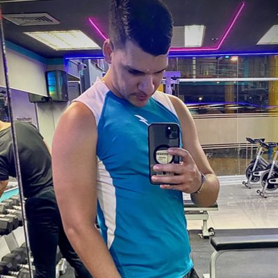 GjLaraC's tweet photo. #NuevaFotoDePerfil https://t.co/Nxbs3ts1S7