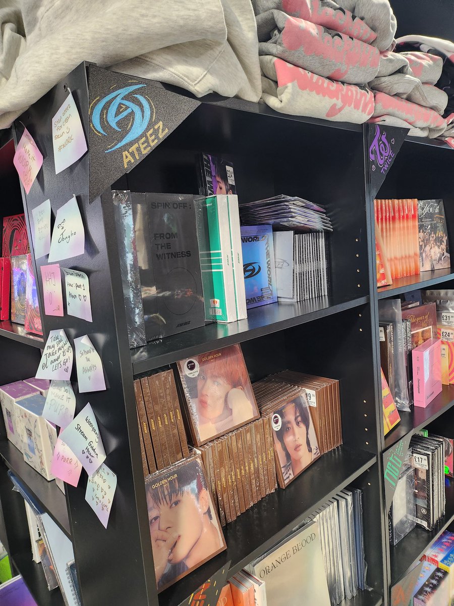 Valkyrieblood18's tweet image. @Lilac_and_Sage and I had Atiny Bestie Hang for ATEEZ comeback weekend in #MyLocalHMV Oxford St, London, UK. 🍒 🫧 @hello82official @hello82EUROPE #hello82 #82giveaway