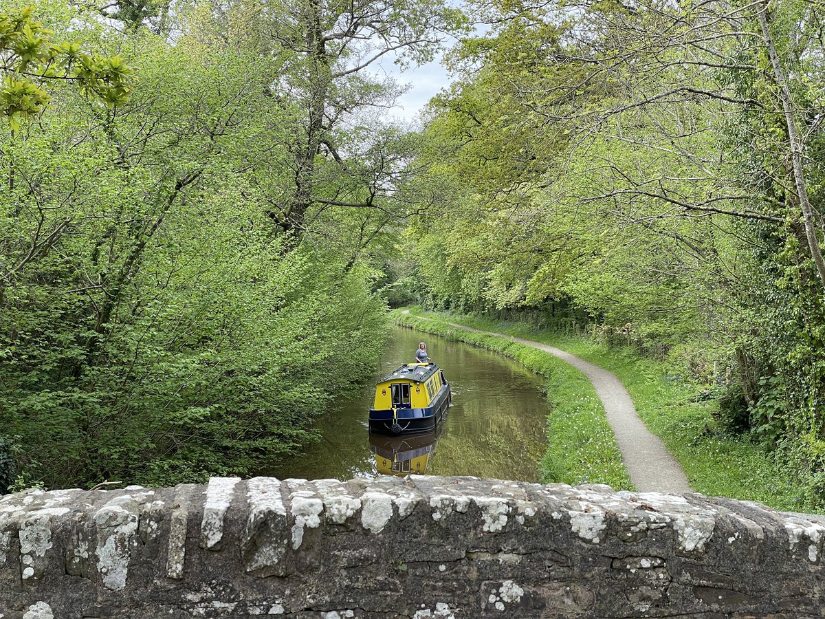Begin mei weer een weekje gevaren met een Engelse narrowboat. Ditmaal over het Brecon and Monmoutshire Canal. Een prachtige tocht door de heuvels van de Brecon Beacons in Wales.