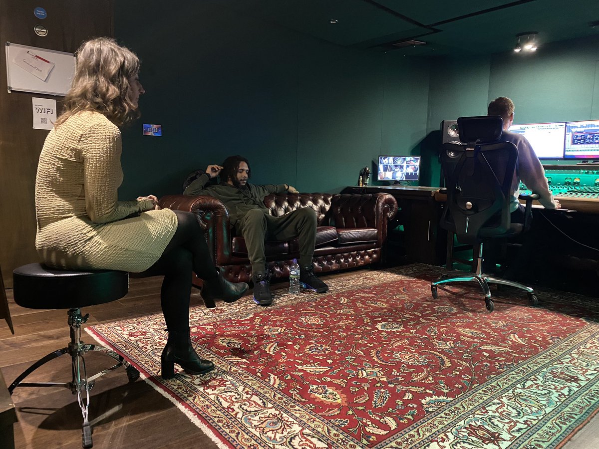 GarethEvansShow's tweet photo. @NicoleLeaskk @strizzystrauss I heard @NicoleLeaskk and @strizzystrauss record it. Special talent both. Here’s the Apple Music link https://t.co/iidwZp6AJi https://t.co/5aNPShAJAG