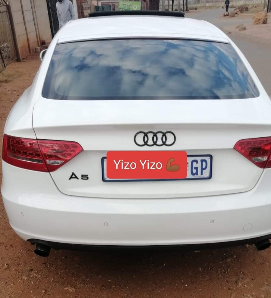 Veetra__'s tweet image. ♦️ Hijacked and recovered ♦️

Make and model: Audi,A5

This vehicle was hijacked at Zompi,Hlophe street and recovered near Vosloorus stadium.

The description of the suspects is that of the 3 boys that are terrorizing Vosloorus. The owner of the vehicle was shot and currently at…
