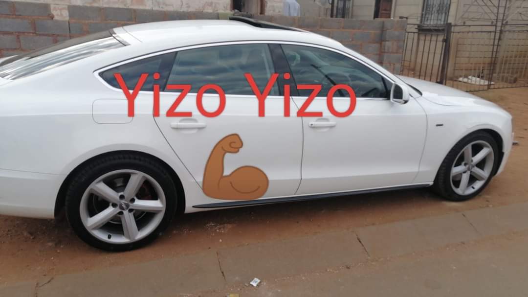 Veetra__'s tweet image. ♦️ Hijacked and recovered ♦️

Make and model: Audi,A5

This vehicle was hijacked at Zompi,Hlophe street and recovered near Vosloorus stadium.

The description of the suspects is that of the 3 boys that are terrorizing Vosloorus. The owner of the vehicle was shot and currently at…