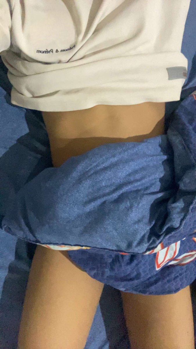 llvssvv's tweet photo. من يبي 🤤🏳️‍🌈 https://t.co/jKezCxIzvv