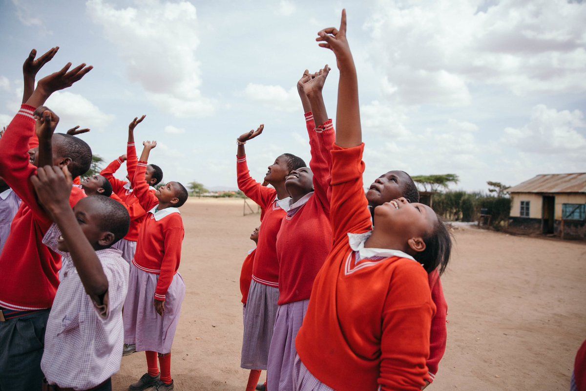 Keep looking up. Beautiful things are ahead. 

#EndChildTrafficking #Prevention
#endsextrafficking #standupforchildren #savethekids #protectchildren #preventchildabuse #RememberNhu Photo: Joe Greer