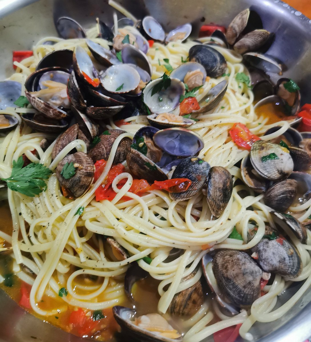 Paul Quinn tweet media