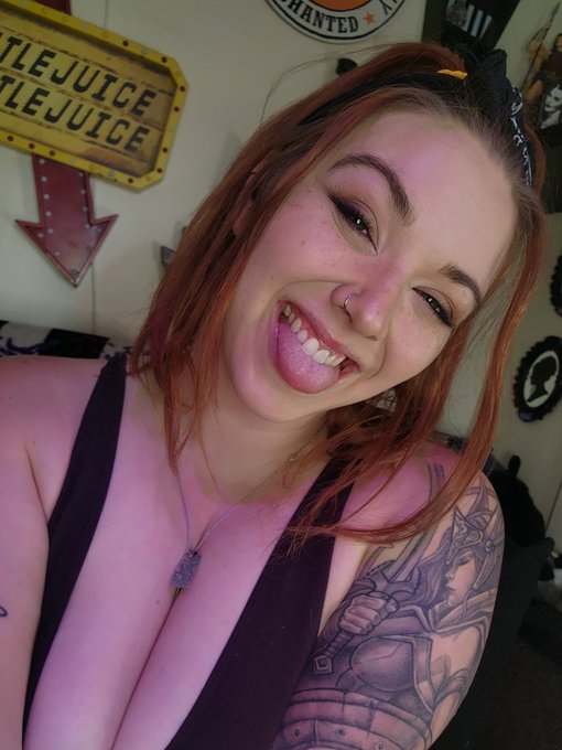 Live on @chaturbate now! Come say hi!   https://t.co/0J1PfFqIVZ https://t.co/YDXIZMQz7K<a class="tags" href="/tag/chaturbate">@chaturbate</a><a href="/tag/curvy"class="tags"><span>#curvy</span></a><a href="/tag/thick"class="tags"><span>#thick</span></a>