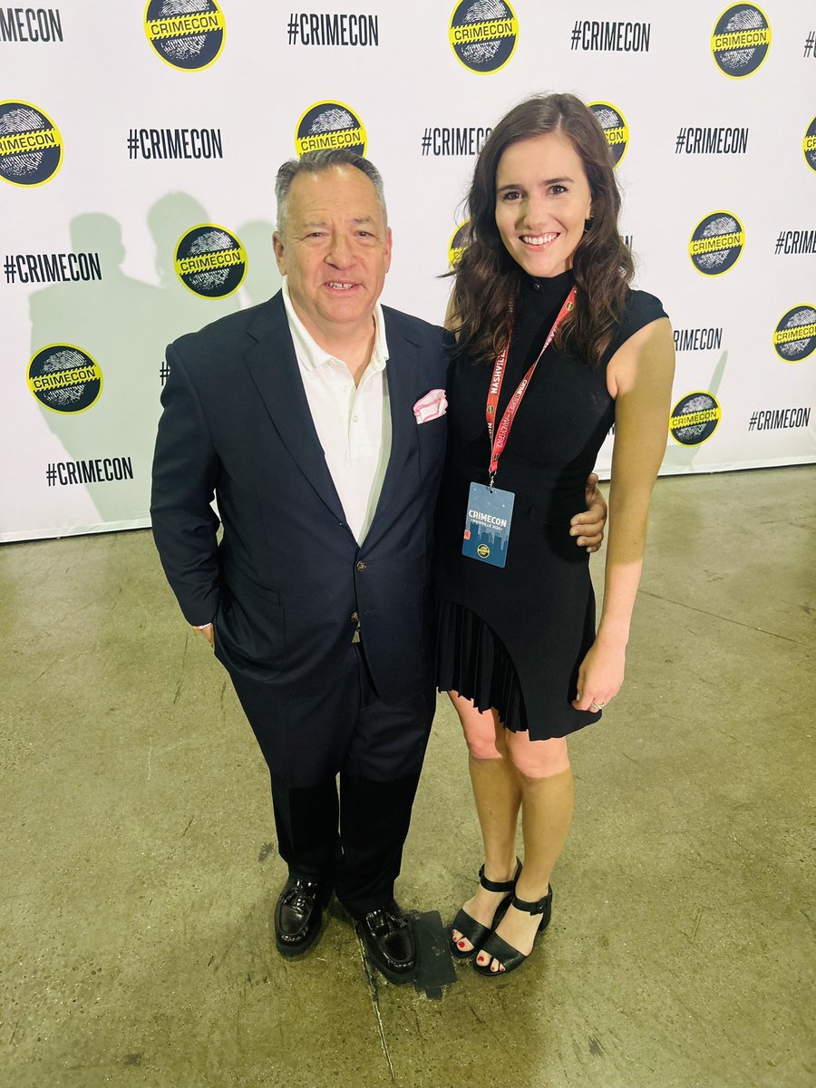 BarberHaylee's tweet photo. just a few of us from the @DatelineNBC team tonight &amp; yes we stood in line to see @JoshMankiewicz at @CrimeCon #Dateline @shanebishop https://t.co/2dwod1Y3h7