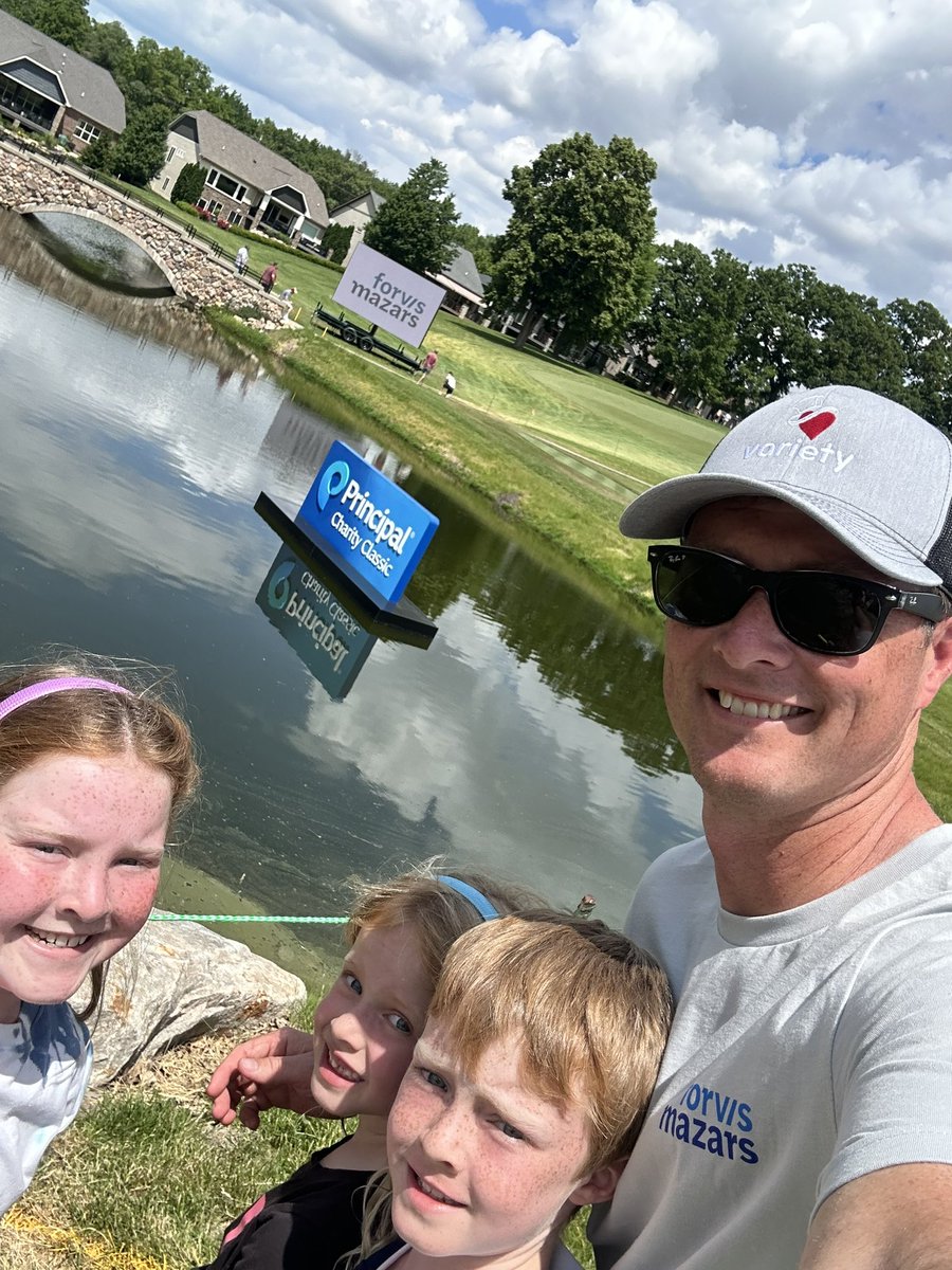 CallisonNick's tweet photo. @PCCTourney Beautiful day for it!!! https://t.co/afDcoCtovA