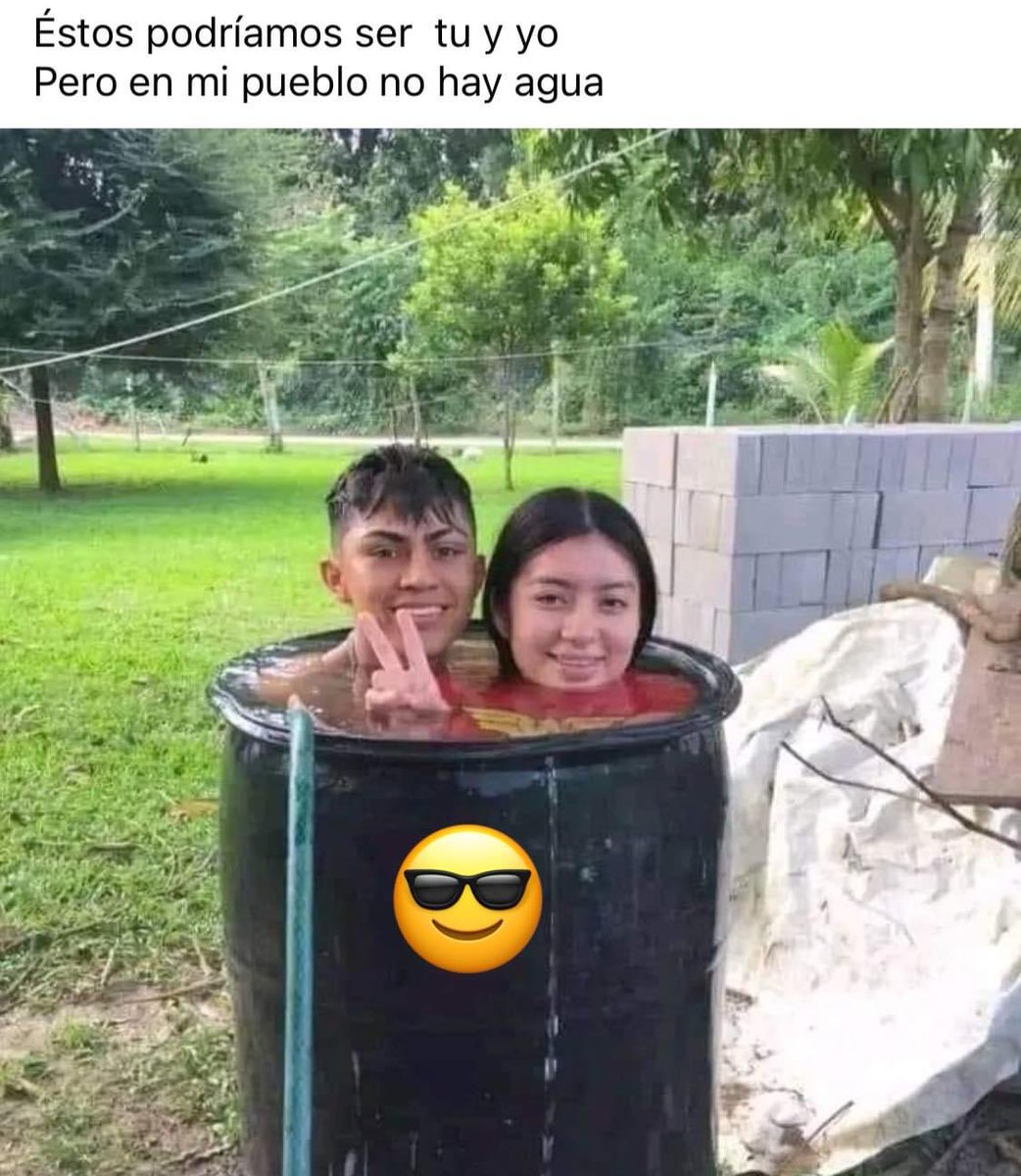 Juarez_NL's tweet photo. Te freseas mujer. 
#AguaPotable #Cuidaelagua https://t.co/ODRkiutdrV