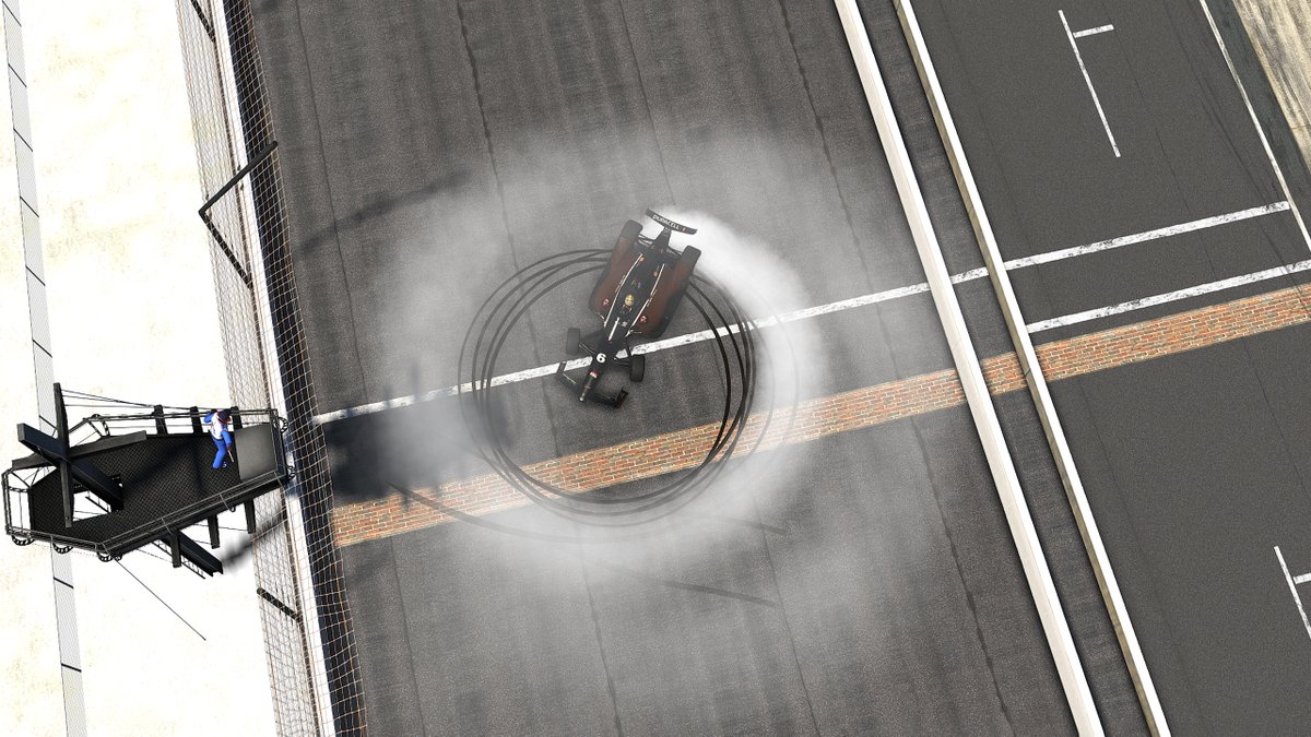 Notre champion. 🙌🏆
<a href="/maxime_gd14/">MaxiMax</a>