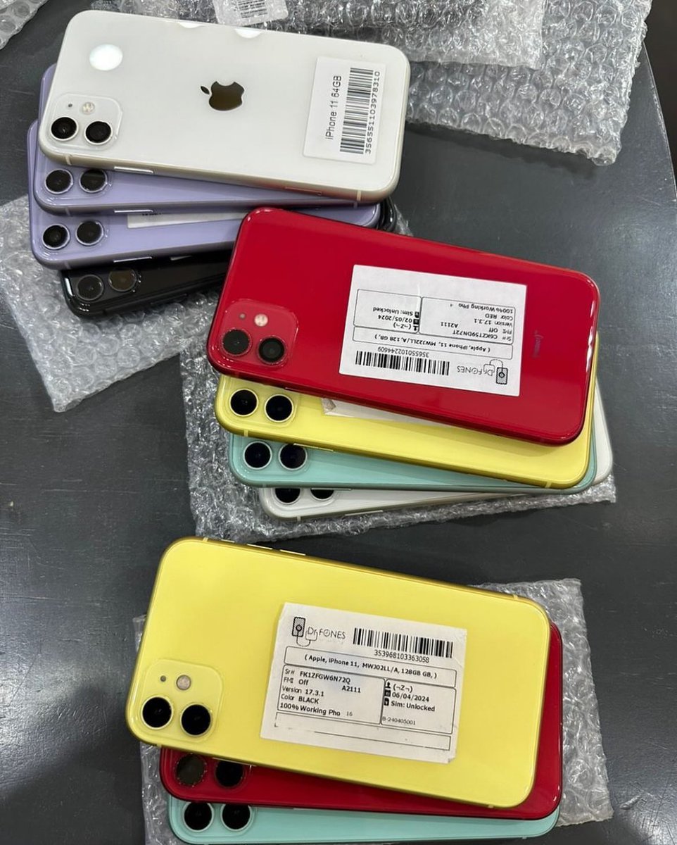 SmartplusUg's tweet photo. ⚡️IPHONE 64/128GB STILL AVAILABLE ☎️☎️/WHATSAPP 0703963377 https://t.co/WbxI7oXser