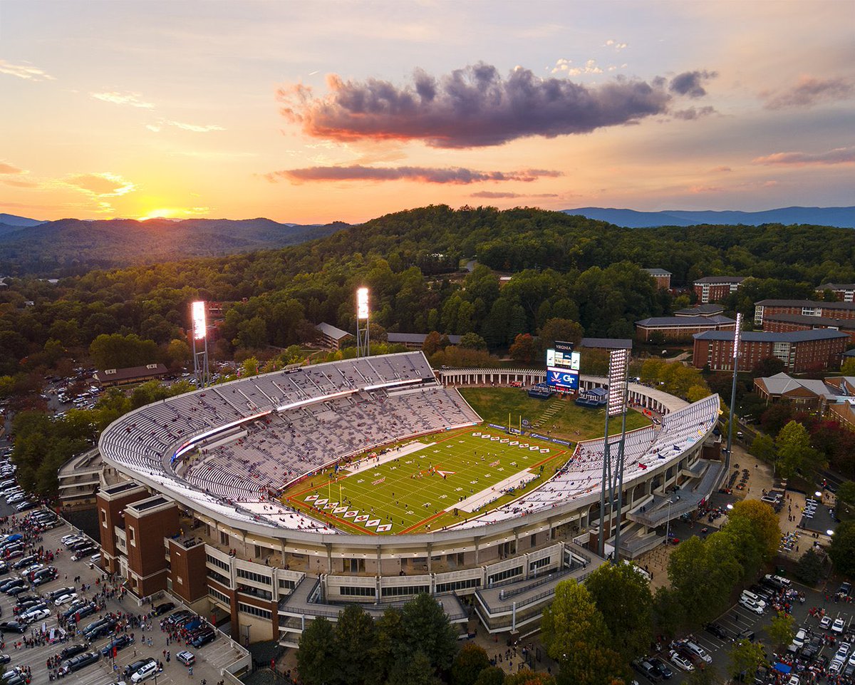 #AGTG After a great camp and conversation with <a href="/CoachT_Lamb/">Taylor Lamb</a> , I am extremely blessed and honored to have received a power 5 offer from University of Virginia!   <a href="/coachdeskitch/">Desmond Kitchings</a> <a href="/CoachShaneLaws/">Shane Laws</a> @ACRFootball24 <a href="/Coach_Morgan34/">Andy Morgan</a> <a href="/baylintrujillo/">Baylin Trujillo</a>