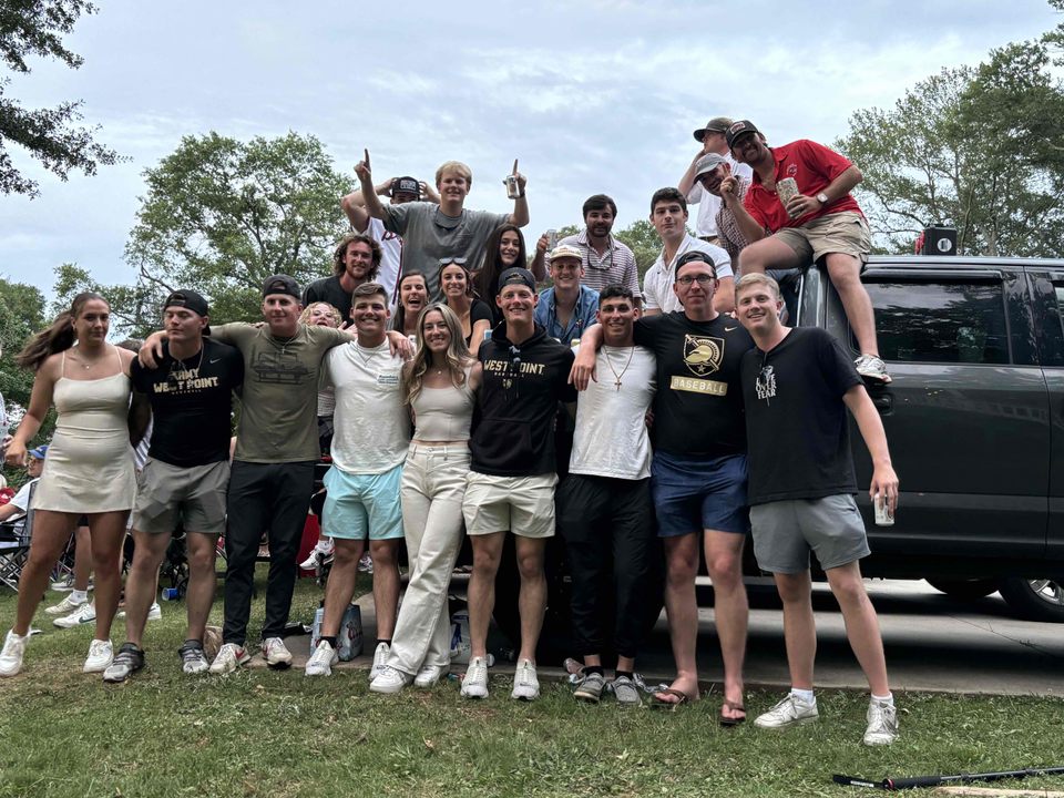 Despite going 0-2 in the Athens Regional, this will still be a memorable Athens Regional for Army. The Black Knights are currently up on Kudzu Hill enjoying some Southern hospitality. Awesome job by <a href="/lancemccurley/">Lance McCurley</a> to get the photographic proof.  <a href="/marketheridge/">Mark Etheridge</a> <a href="/Rivals/">Rivals</a>