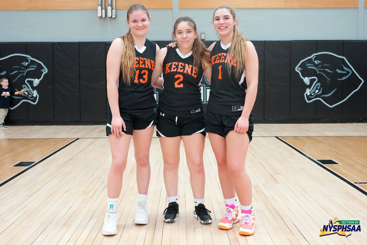 Section7Sports's tweet photo. Smiles and handshakes for our Photos of the Day as we celebrate the start of June and approach summer! #SectionVII #Basketball #Soccer https://t.co/C4x2i0rUBu