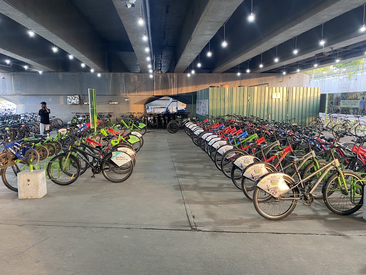 the_cycledad's tweet image. How it started?
How’s it going!

From 10 cycles at Riverfront to 500 cycles today! @mybyk_in is playing a pivotal role in transforming Ahmedabad and making it liveable!

#WorldCyclingDay #MYBYK #MakingCitiesLiveableAgain #SustainableMobility