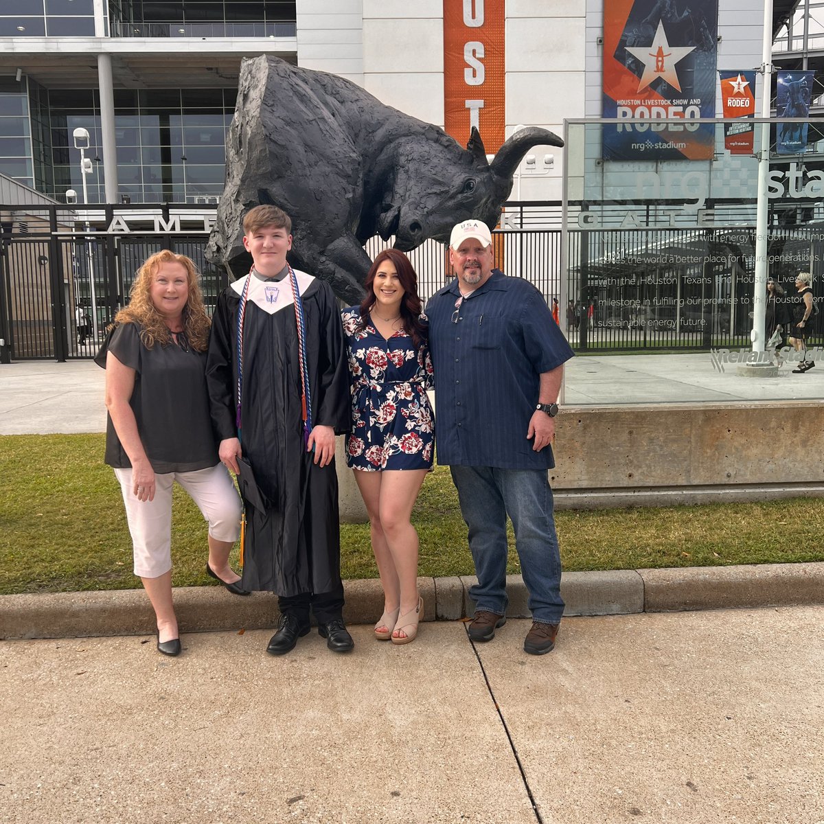 BigCountry8248's tweet photo. Jacob Barker Graduation 2024 https://t.co/ae9CL1DUo7