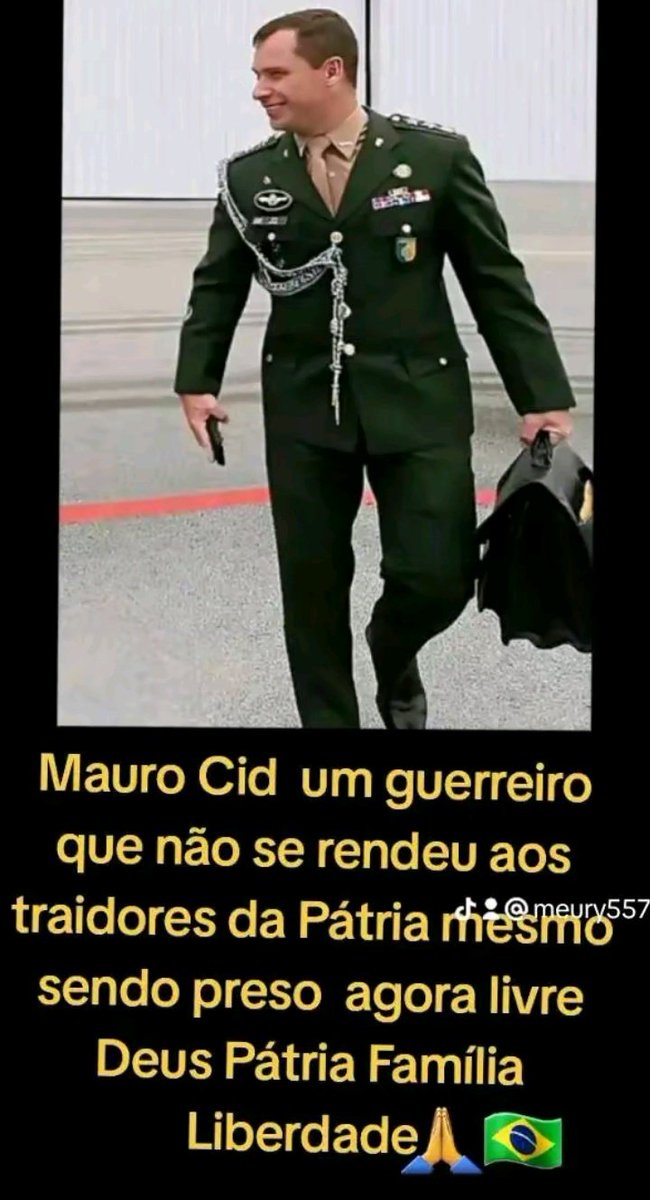 esther_sousa1's tweet photo. O único q não se vendeu . https://t.co/iJcIapocnx