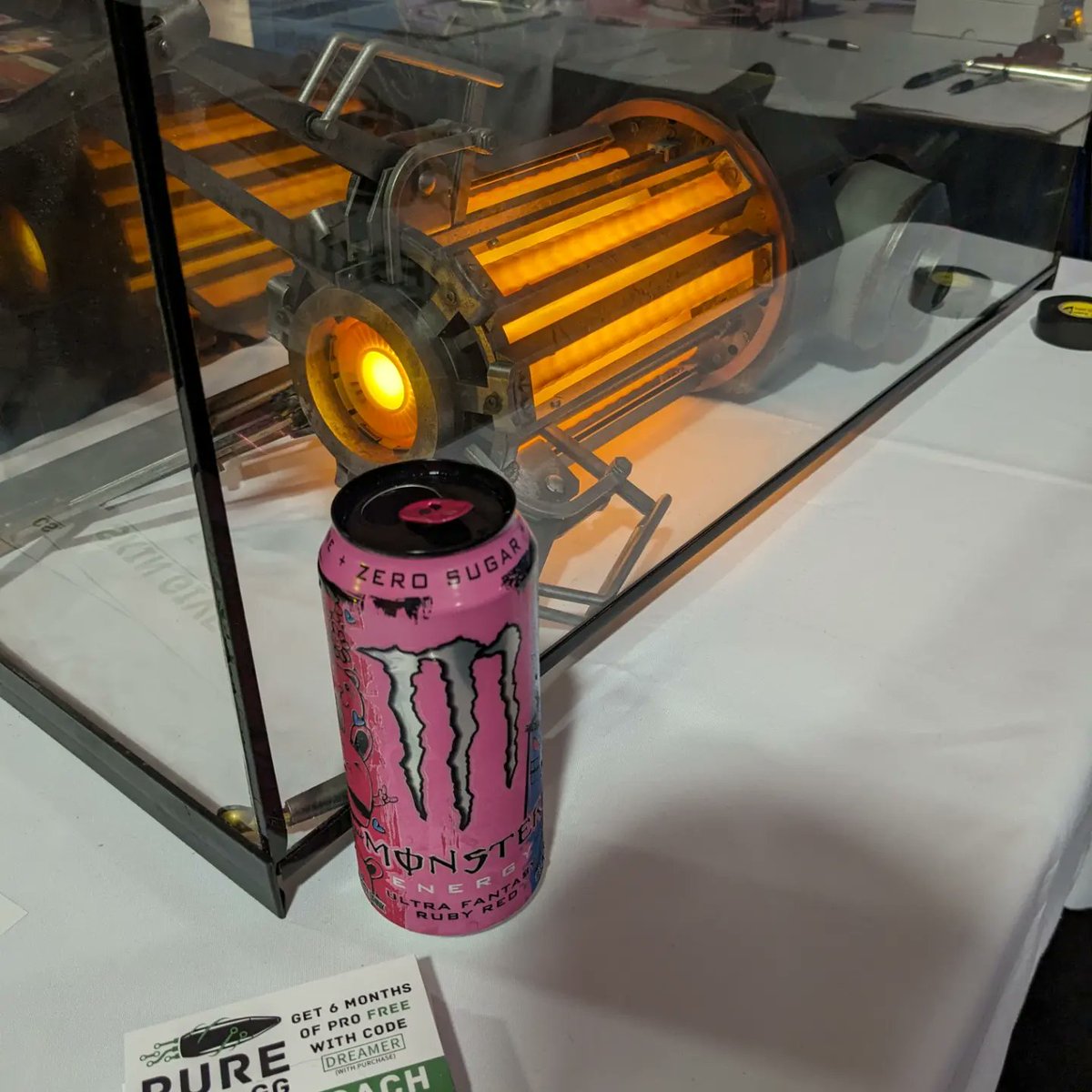 itspureskillgg's tweet photo. Thanks for the energy @MonsterEnergy at #dreamhack https://t.co/tdeqq8j1RG