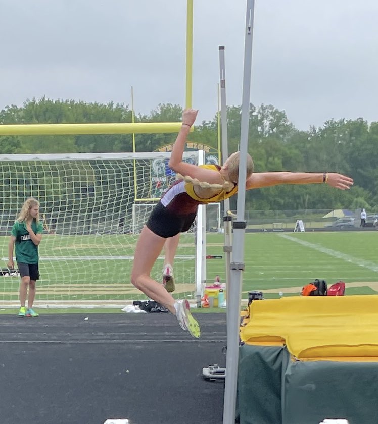 Ankeny8GirlsTF's tweet photo. STATE CHAMPION!!

Congratulations to Morgan Fisher who capped off an outstanding 8th grade Track &amp; Field season with a Gold Medal in the Middle School State Pentathlon today!! 

Shot put / 100 M hurdles / Long jump / High jump / 400 M dash

Great athlete! Fantastic kid!! 🥇 https://t.co/xwLibIdYzK