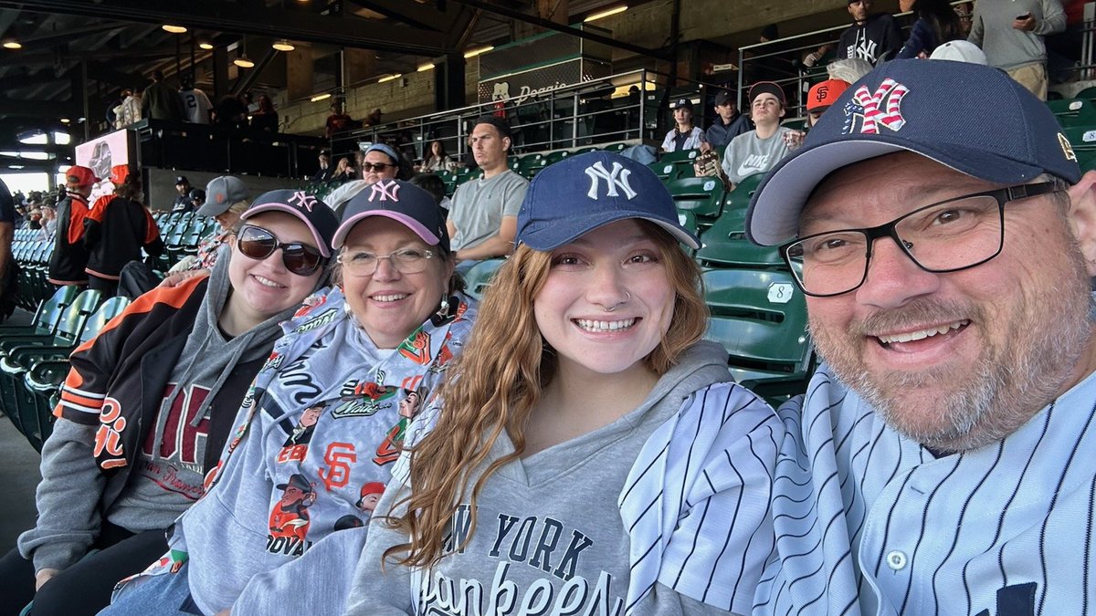 mjfoley's tweet photo. @YESNetwork The Foley family (Maya, Cindy, Maddy and Mark) enjoying the #BronxBombers in SF...Go @Yankees https://t.co/VjzRwX2Fqv