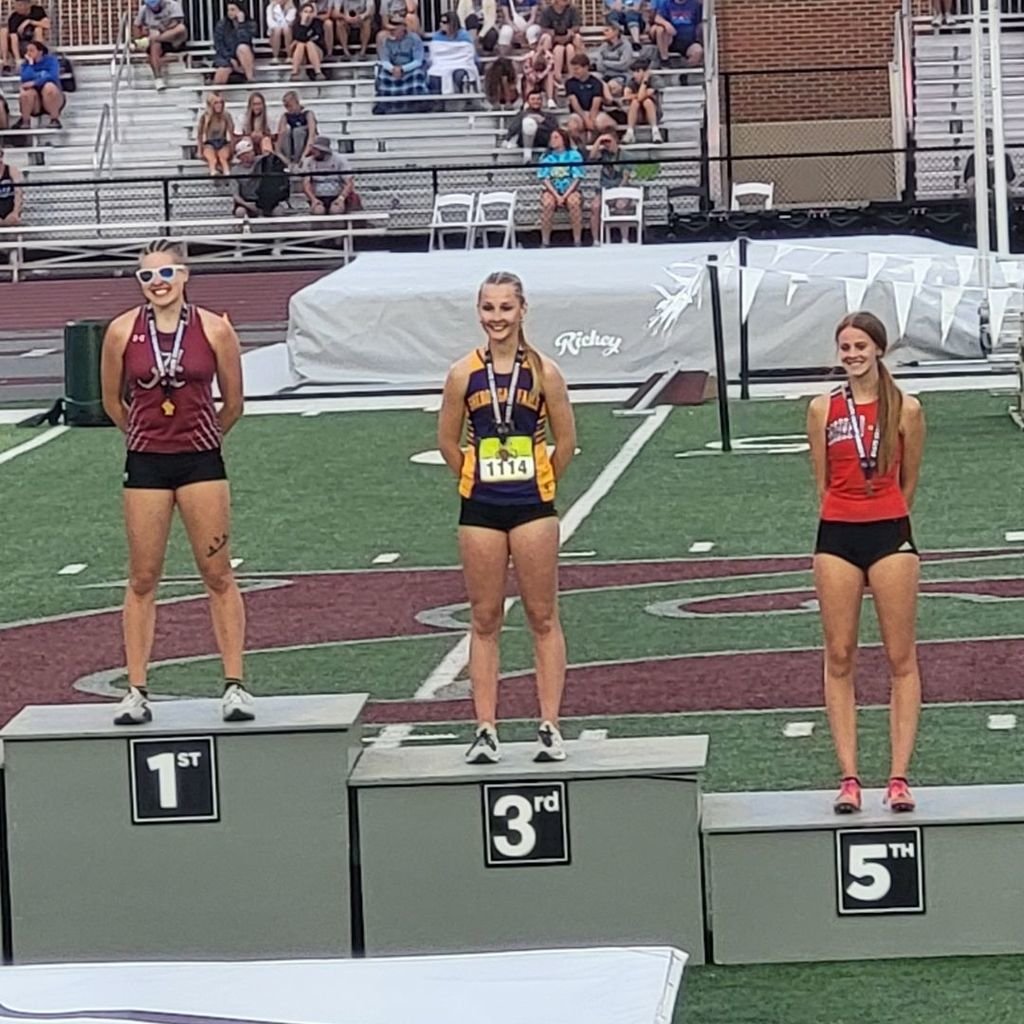 Congratulations to Senior Rachel Halverson on her 3rd place finish in the long jump at the WIAA State Track Meet!