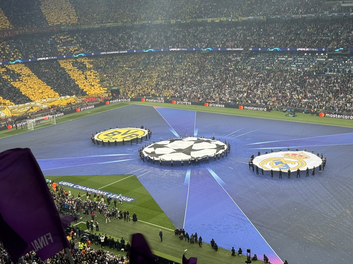 _BOKERZ's tweet image. EL MEJOR DÍA DE MI VIDA

Te amo @realmadrid 🤍💜🏴󠁧󠁢󠁥󠁮󠁧󠁿