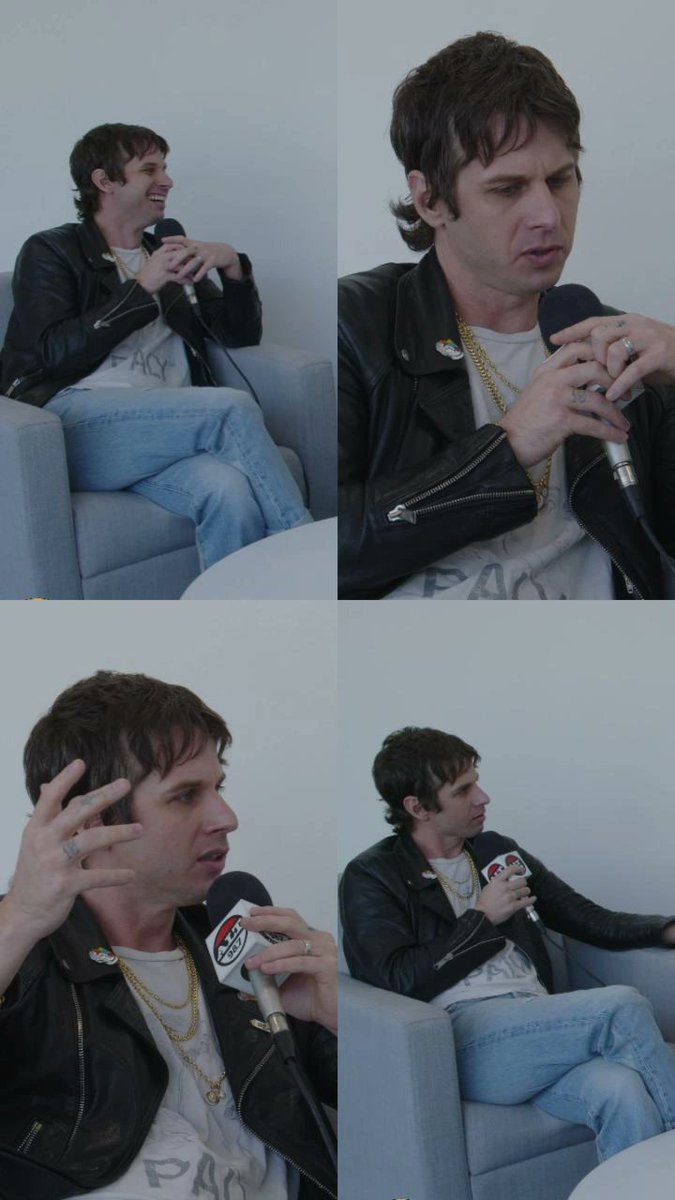 thefosters_ofi's tweet photo. Ya pueden checar la entrevista de Mark en @ALT987fm 💎 @fosterthepeople ☄️
https://t.co/VI43gbj4ce
#fosterthepeople #markfoster #welcomebackftp
#Interview https://t.co/d4fymlhJo9