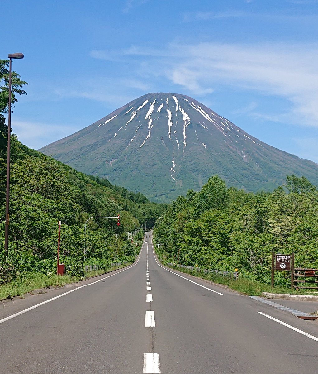 みんな大好き羊蹄山😆
今年も来れて良かったー！！
本当に綺麗な山よね (*✪▽✪)ｂ