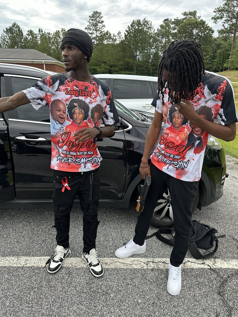 abetrxp's tweet photo. LLMYBRUDDA🕊️ never goin be ok wit dis https://t.co/JQ3KV3siTF