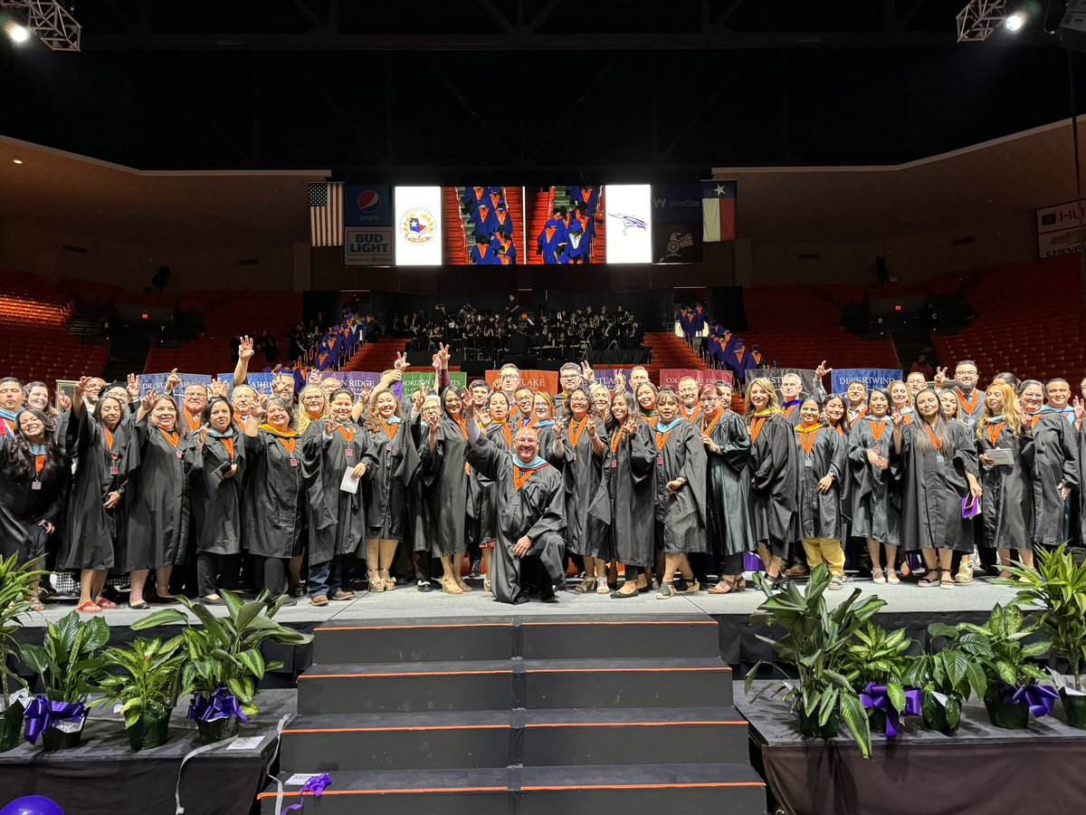 What an amazing school year with the best instructional leaders!! 💜🧡Eastlake
