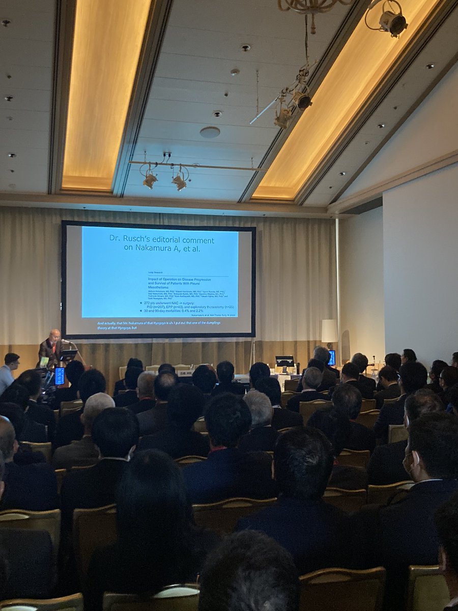 meso_surgeon's tweet photo. 第41回日本呼吸器外科学会での特別企画『MARS2トライアルの結果を受けて考える中皮腫手術の方向性』に登壇してきました。
会場は立見が出るほどでとても有意義なセッションでした!内容等は追って呟きます!#中皮腫 #MARS2 #患者支援 #呼吸器外科 https://t.co/fYqrqtcWJ0