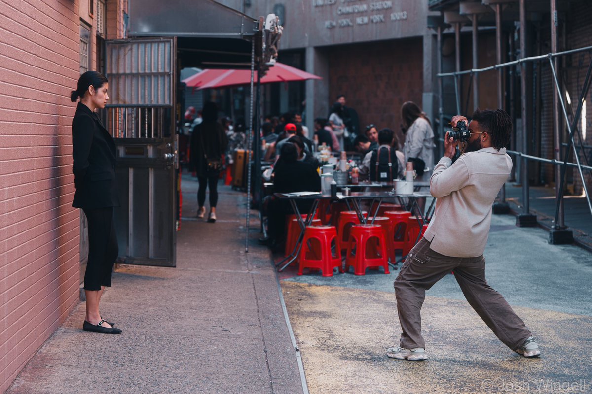 What do you call it when you take a photo of someone taking a photo? I feel like it should have a “photobomb”-esque name. 

I love this photo. I took it in Chinatown in New York City at the end of Doyers Street. I’d love to see the photos he took. 

#StreetPhotography