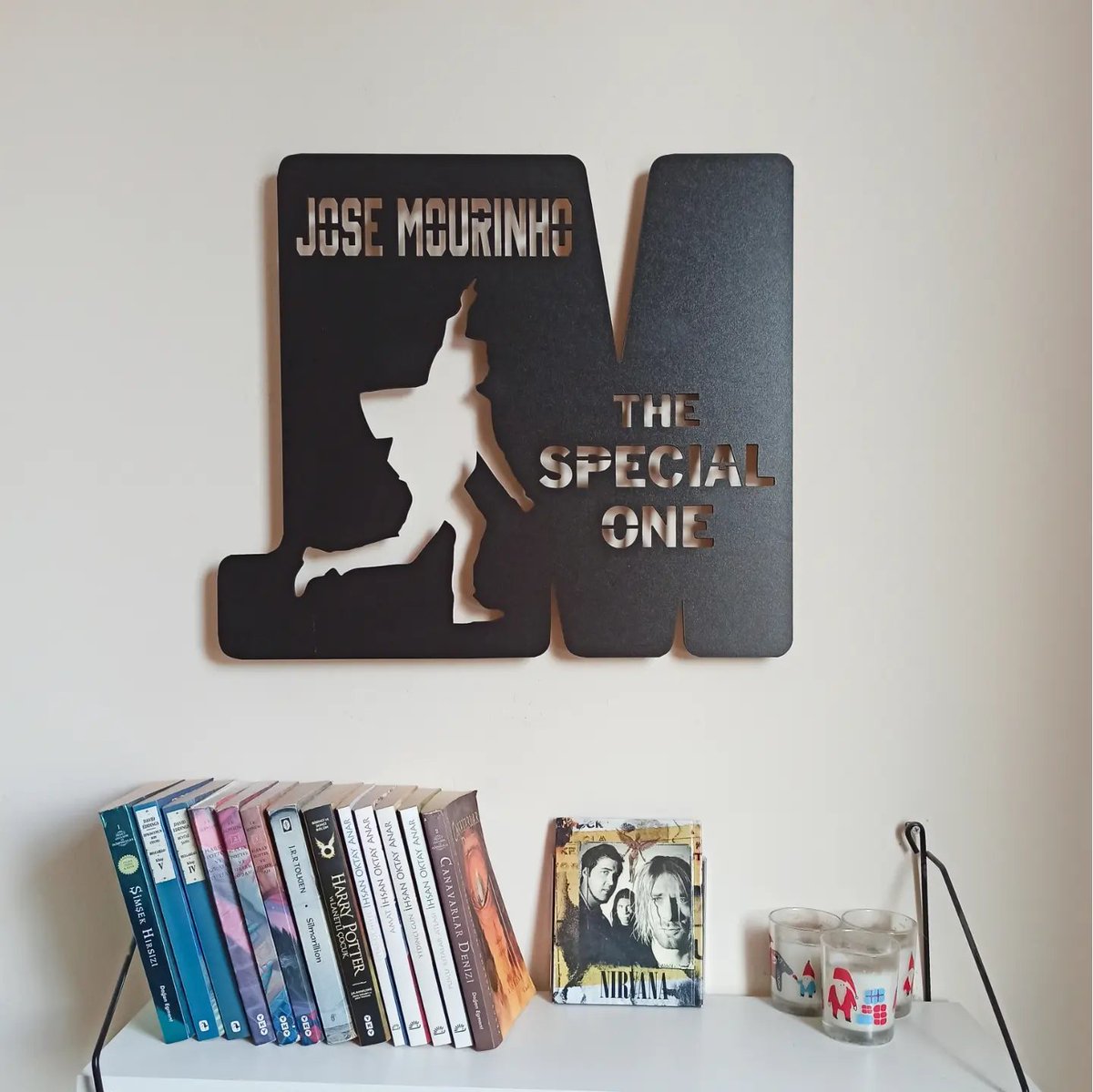 Özel birisi.

Jose Mourinho x The Special One

Led Işıklı Duvar Tabloları Forévi'de.

#JoseMourinho #Mourinho #Fenerbahçe