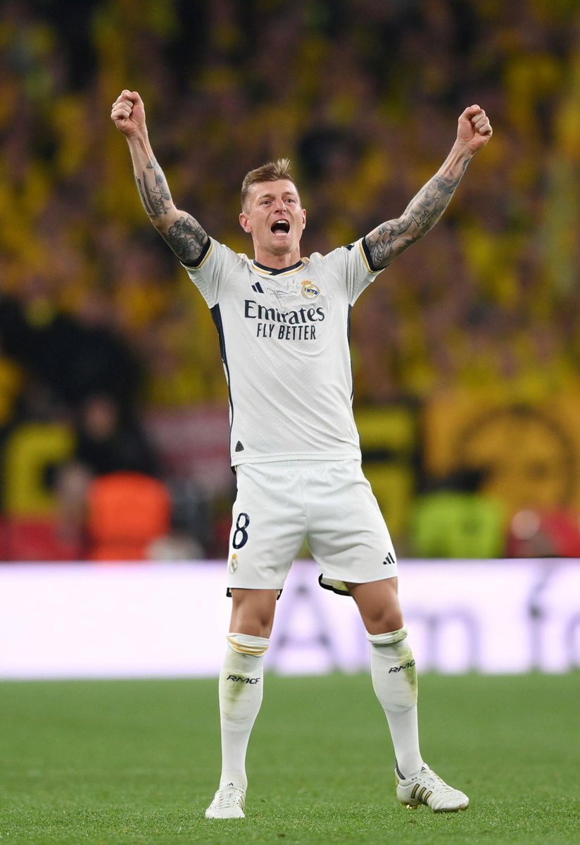 MadridSports_'s tweet photo. No sé lo que siento. Sólo sé que estoy llorando, Toni Kroos https://t.co/foe2Y4AmX7