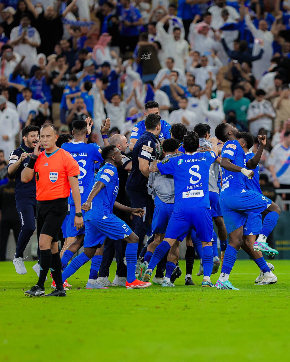 hilalstuff's tweet photo. فازوا الملوك.. وبكى الأصفرين 💙 https://t.co/r1CsUtPgXR