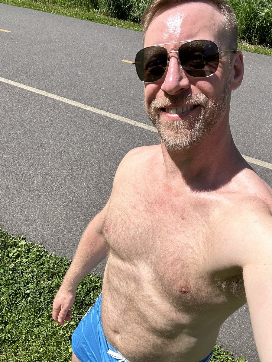 Ryan42Brown's tweet photo. It’s the start of Pride Month which means I HAD to walk around the lake in short shorts (other times of the year I choose to wear short shorts). Even Pokemon Go got into the spirit by giving me this encounter and helping me fill that dex! https://t.co/Q9MOVGWRby