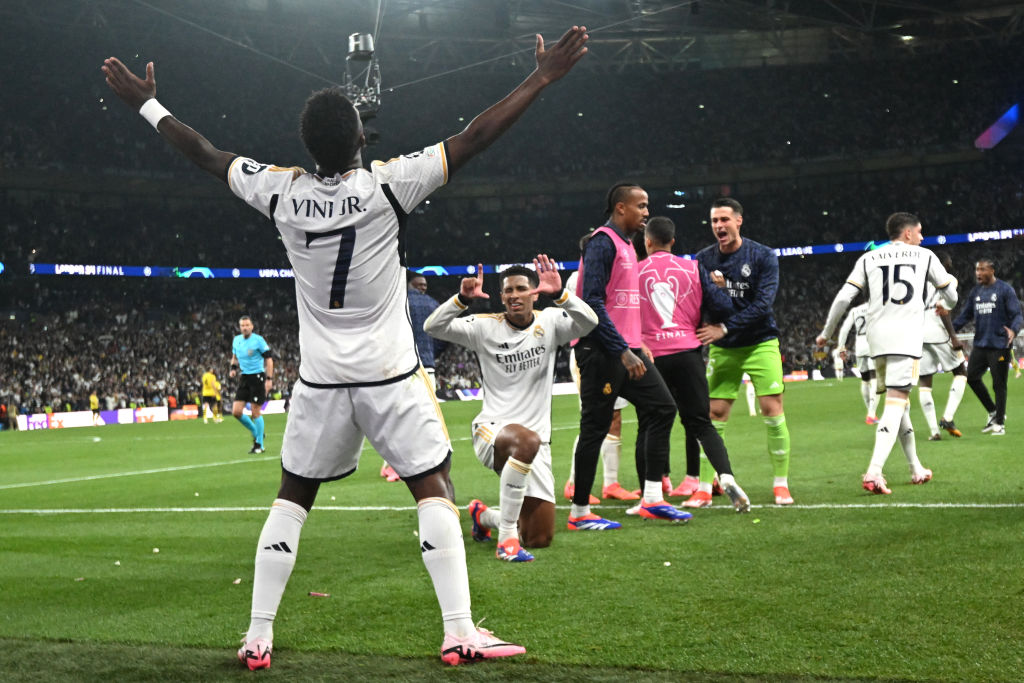 GoalJP_Official's tweet photo. ⚪#レアル・マドリー が #UCL 優勝🏆

自らの持つ史上最多記録を更新！2年ぶり15回目の欧州制覇達成。

何度も #ドルトムント に決定機を許すも、GKクルトワが好守連発！カルバハル＆ヴィニシウスのゴールで #チャンピオンズリーグ 優勝を決めた。

ドルトムント 0-2 レアル・マドリー https://t.co/AXwa2cIQjt