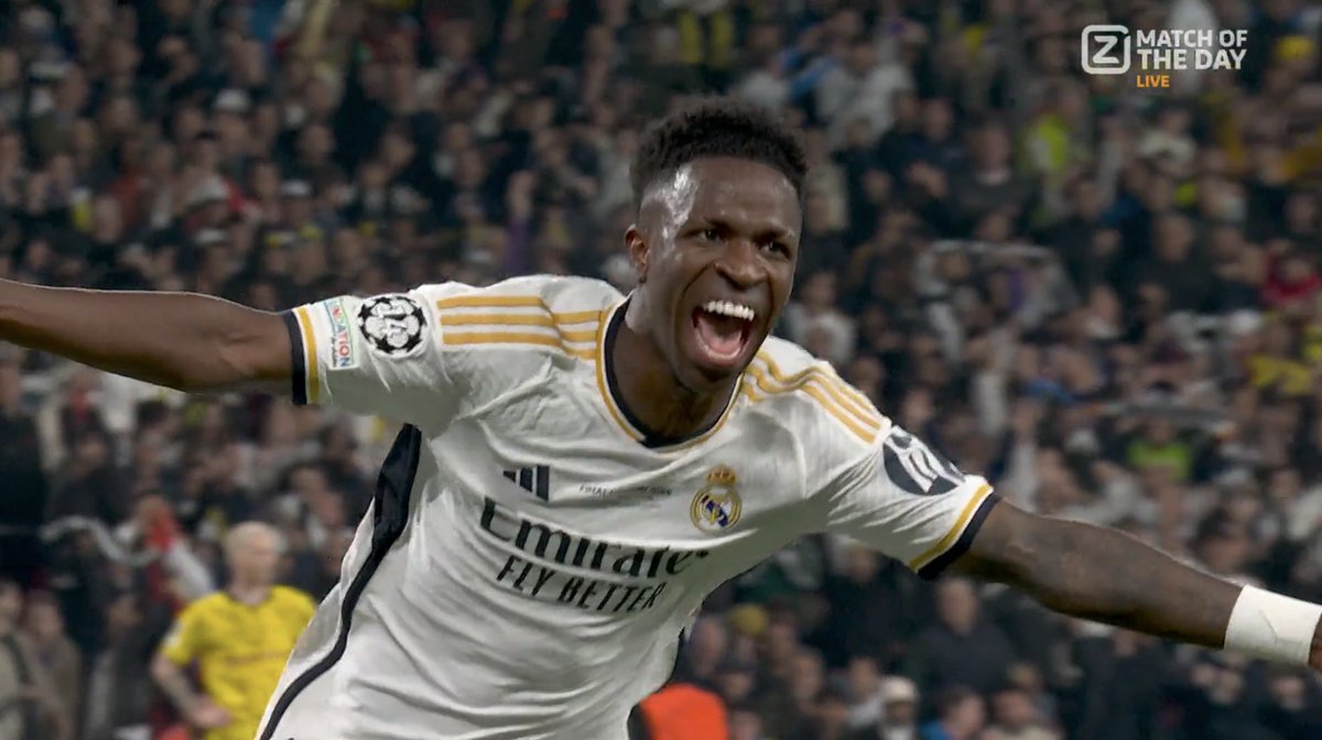 _LGalacticos's tweet photo. KONIEC, KONIEC, KONIEC, KONIEC!!!!!!!!!!! MAMY 15 LM!!!! https://t.co/ZVqcT6ZUnu