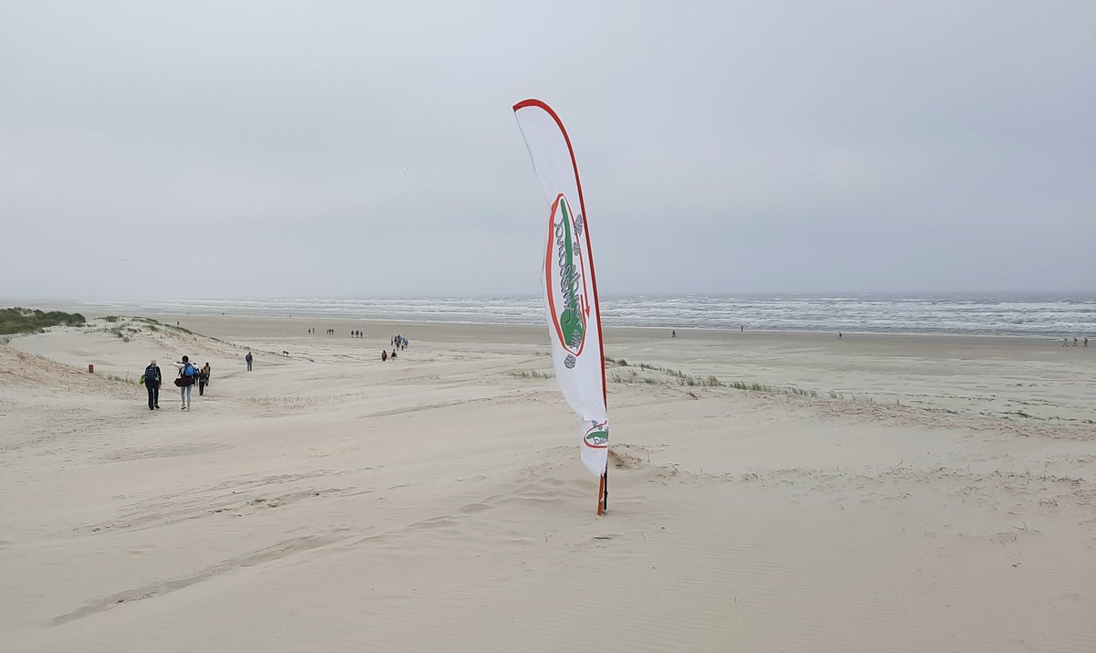 Half <a href="/RondjeAmeland/">RondjeAmeland</a> 25km gelopen, perfecte organisatie  verrassend leuke aanpassingen in route (wegens 'wateroverlast',nog steeds). Topdag! #wandelen #Ameland