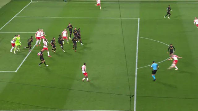 UNIVERSO_1899's tweet photo. Momento exacto en el que el Madrid ganó la 15ª. Que no se olvide. https://t.co/NezeEh4q1k