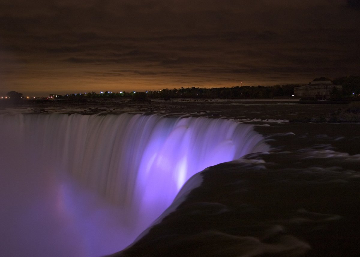 ALSCanada's tweet photo. June 1 marks the start of #ALSAwarenessMonth! To kick off the month, Niagara Falls will light up purple tonight at 10:00 pm for a 15-minute duration. Can't visit in person? View the live stream here https://t.co/0IkTv4iGJH. https://t.co/tVnV4F0WCE
