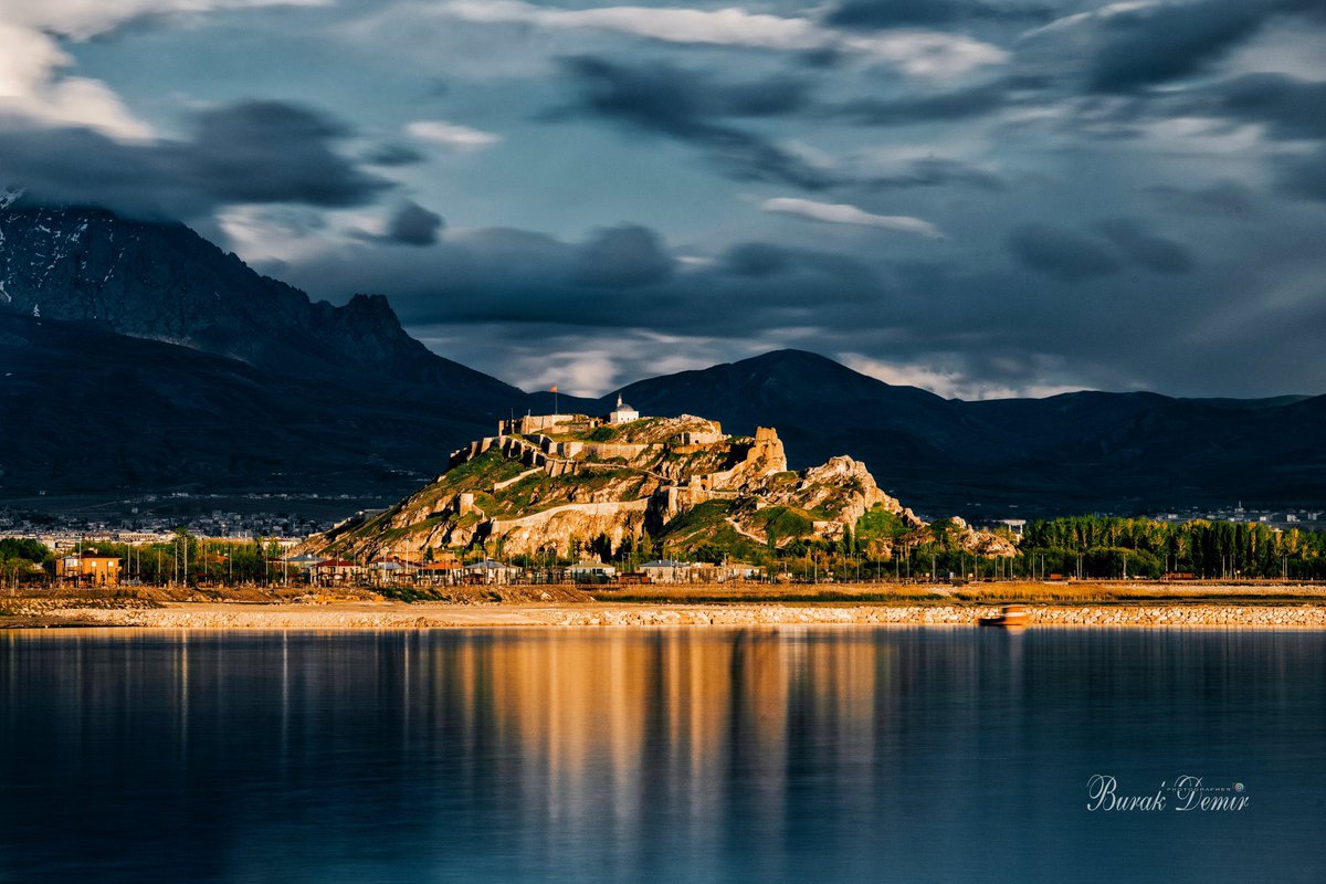 2020 yılında sosyal medya üzerinden ilan ettiğimiz #DünyakahvaltıGünü Unesco listesine alınarak, ülkemizin <a href="/TC_Disisleri/">T.C. Dışişleri Bakanlığı</a> Bakanlığı öncülüğünde tüm dünyada kutlanmaya başlanmıştır.

Kahvaltının başkentinden dünyaya armağan ettiğimiz kahvaltı gününüzü kutluyoruz. #ŞimdiVanZamanı