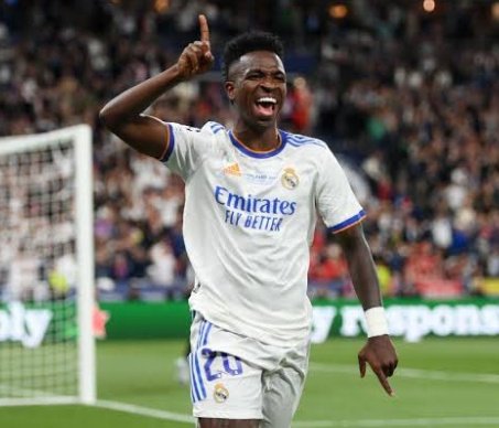 Zueira__futte's tweet photo. 2 finais de Champions e 2 gols.

100% de aproveitamento, Vini Jr fez história! https://t.co/7VIHzHq4gb
