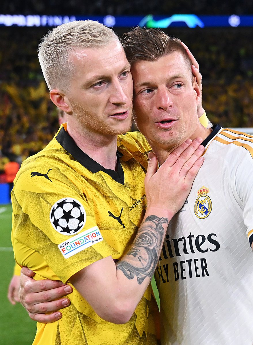 SiaranBolaLive's tweet photo. 2 Legend Pamit 👋

Mereka sudah memberi warna pada timnya masing-masing...
Thanks for the memories... https://t.co/mkS067LxLl