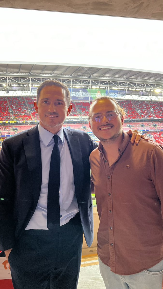 How’s it going lads this is your boy frenki lampard and nohandsgaming